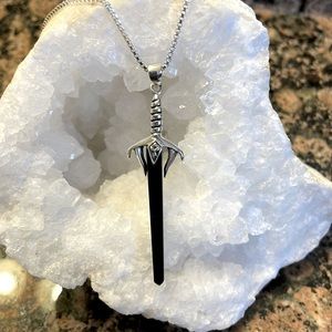 ONYX SWORD PENDANT STERLING SILVER W/BOX CHAIN RETAIL 155.00 NWT